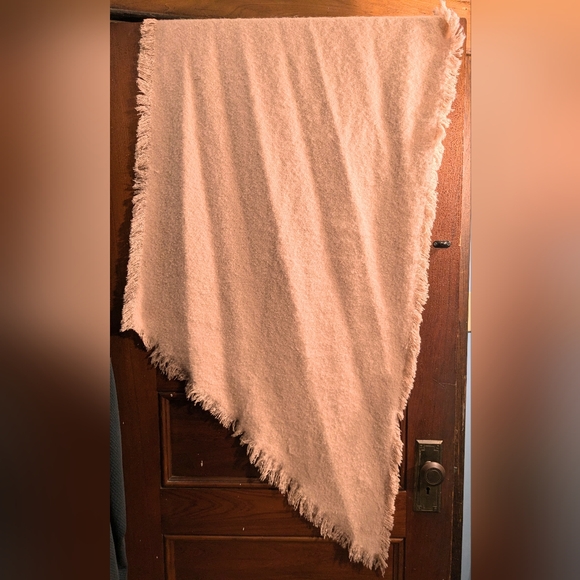 Vero Moda misty rose scarf - Picture 2 of 4